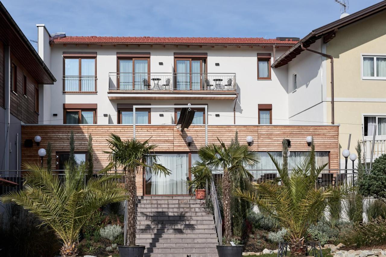 Hotel Gasthof-Strasser Tumeltsham 외부 사진