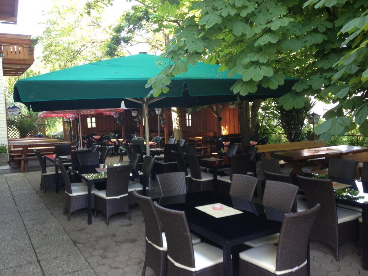 Hotel Gasthof-Strasser Tumeltsham 외부 사진